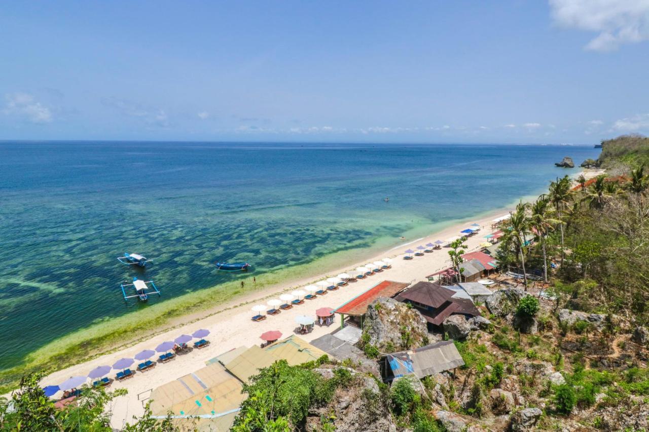 Oyo 2984 Berlian House Ungasan Hotel จิมบาราน ภายนอก รูปภาพ