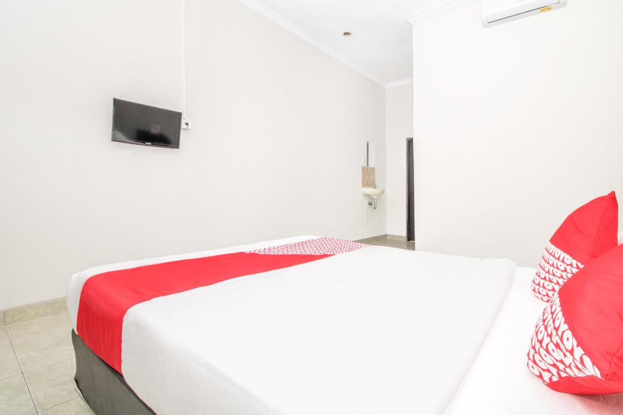 Oyo 2984 Berlian House Ungasan Hotel จิมบาราน ภายนอก รูปภาพ
